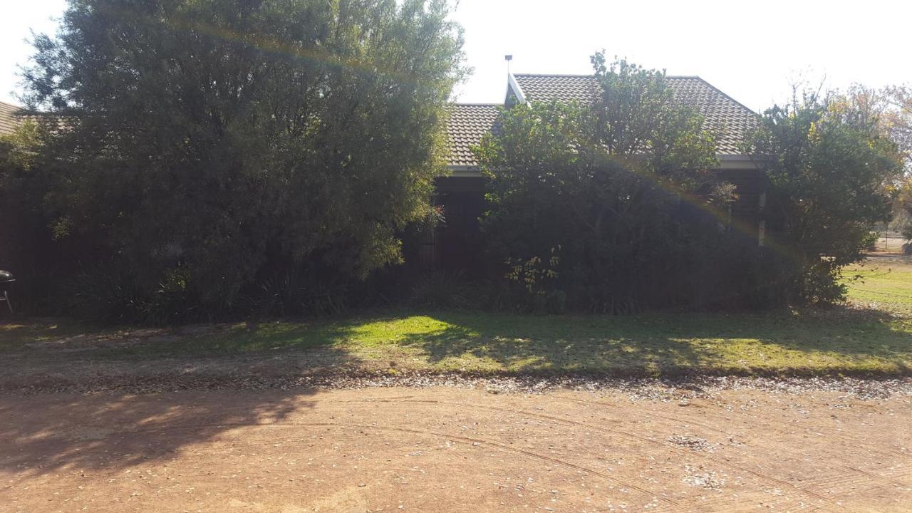 Meyerton House, Cottage And Contractors Manor מראה חיצוני תמונה